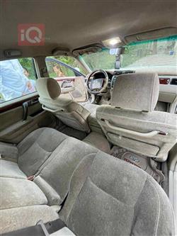 تۆیۆتا کراون